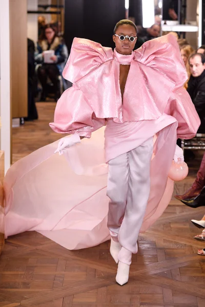 Look 33